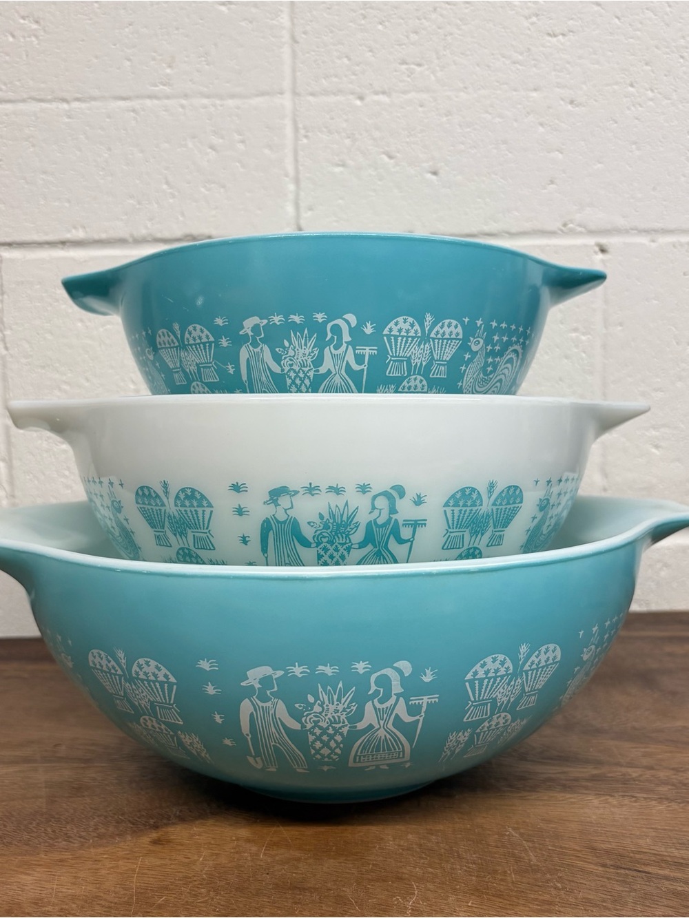 Pyrex Aqua Blue & White Cinderella Mixing Bowl Set Amish Butterprint